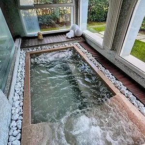 Acqua Apartmanhotel